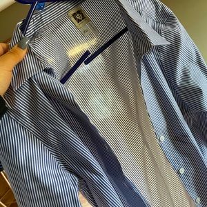 Anne Klein button down blouse
